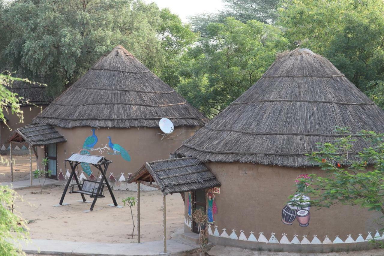 Hotel Desert Nights à Mandāwa Extérieur photo